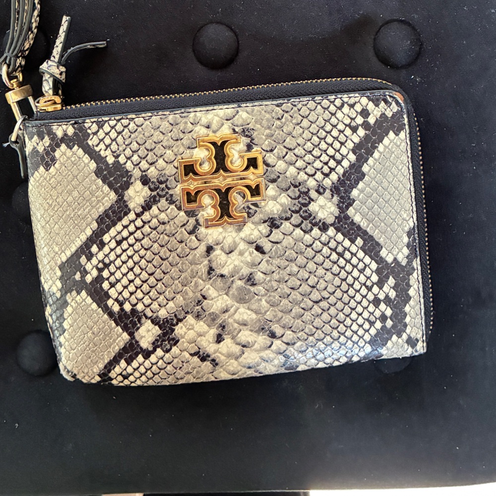 Tory Burch Gold-Logo Python-Print Zip Wallet In B… - image 2